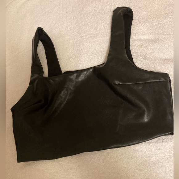 Size says Medium but fits like a small Faux top bra In excellent condition - Picture 1 of 4
